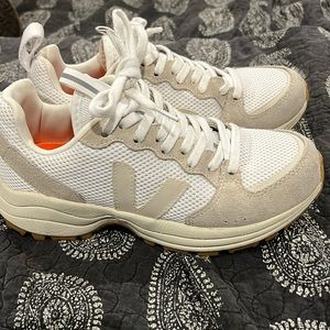 Veja sneakers size 8